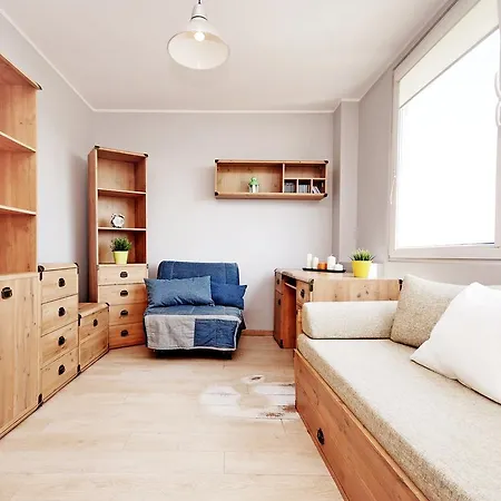 Sixteen Floor Chlopska Daire