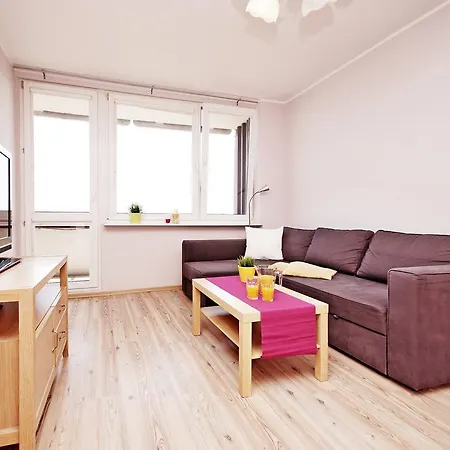 Daire Sixteen Floor Chlopska